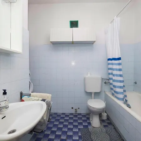 Apartment By The Sea Pirovac, Sibenik - 11824