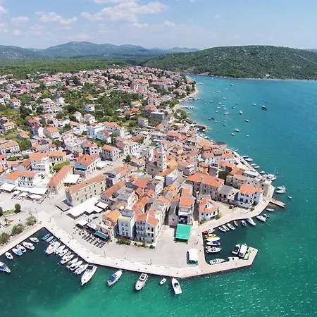 By The Sea Pirovac, Sibenik - 11824 公寓 *